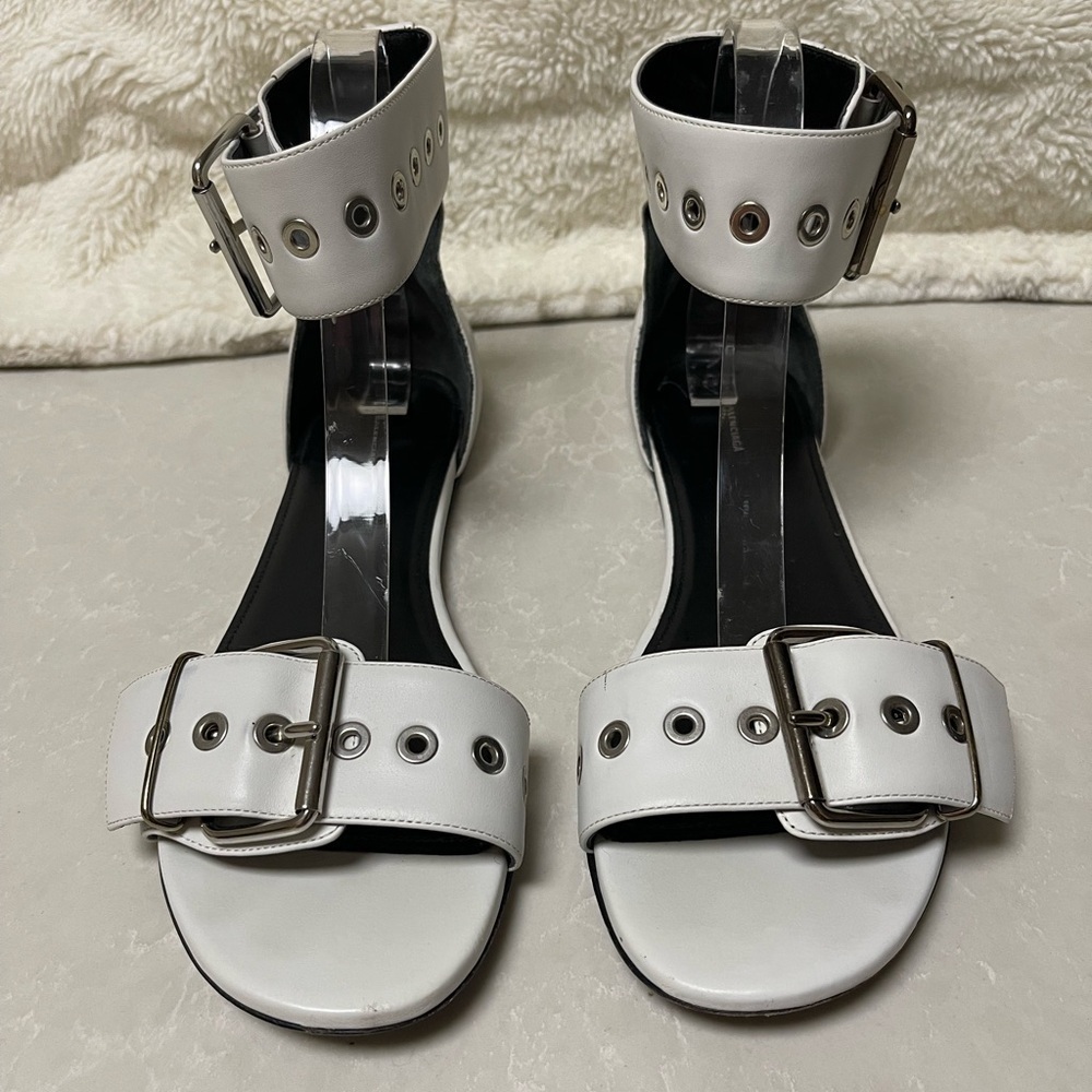 EUC Balenciaga Belt Flat Ankle Strap Sandal. Size 39 - Picture 6 of 12